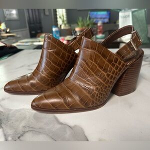 Vince camuto chemine mules